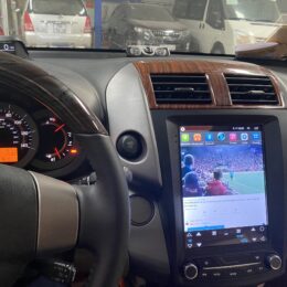 Màn hình Tesla xe Toyota Rav4 2007-2011