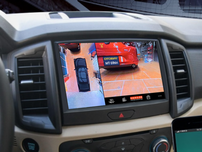 Màn hình android xe Ford Ranger 2016-2021